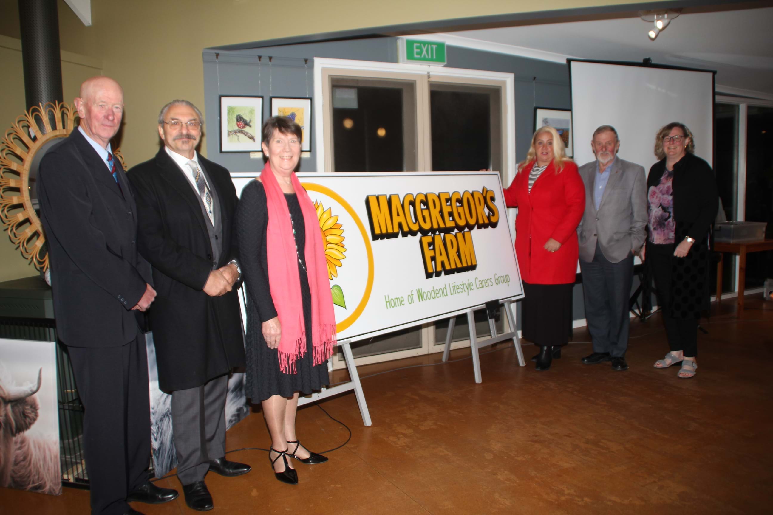 Neil Pomroy, Tony Mirabelli, Cherry Servis, Francesca Thorne, Bob Nixon and Janelle Judge